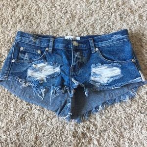 One teaspoon trash whores Jean Shorts sz. 25